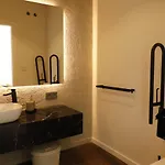 Medina Homes Puente 4*