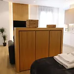 Medina Homes Puente 4*