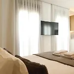Medina Homes Puente Apartahotel 4*