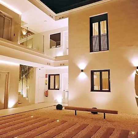 Medina Homes Puente 4*