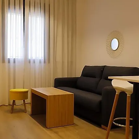 Medina Homes Puente 4*