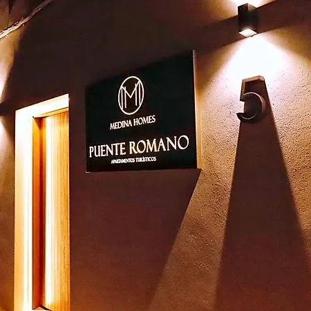 Medina Homes Puente Apartahotel 4*