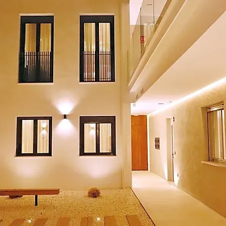 Medina Homes Puente Apartahotel Córdoba