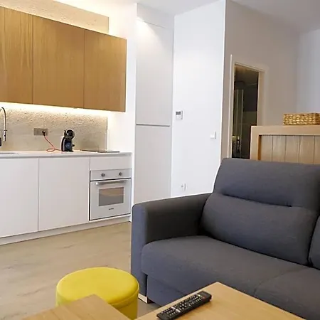 Medina Homes Puente Apartahotel Córdoba