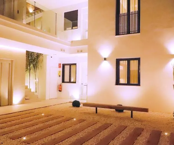 Medina Homes Puente 4*