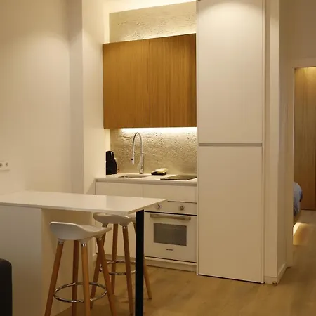 Medina Homes Puente 4*