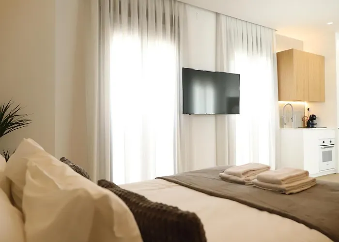 Medina Homes Puente Aparthotel 4*